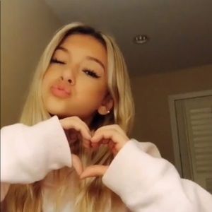 Meet your Posher, Coco